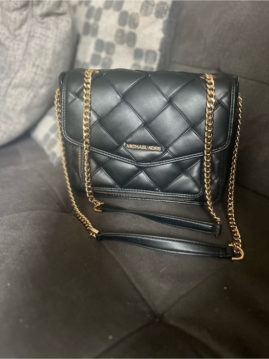 Michael Kors Handbags - Michael Kors Black Quilted Leather Crossbody with Gold Chain